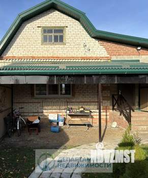 Дом 70м&sup2;, 2-этажный, участок 6 сот.  