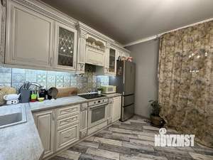 Дом 98м&sup2;, 2-этажный, участок 3 сот.  