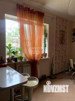 Дом 224м², 2-этажный, участок 5 сот.  