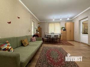 Дом 100м², 2-этажный, участок 9 сот.  
