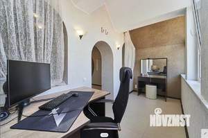 Дом 270м&sup2;, 2-этажный, участок 8 сот.  