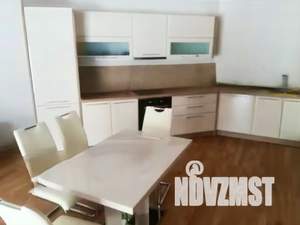 Дом 60м&sup2;, 1-этажный, участок 4 сот.  