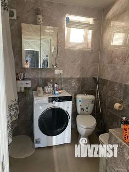 Дом 97м&sup2;, 2-этажный, участок 3 сот.  