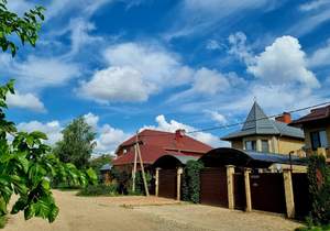 Дом 315м&sup2;, 2-этажный, участок 77 сот.  