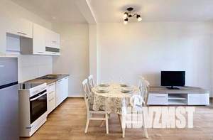 Дом 65м&sup2;, 2-этажный, участок 4 сот.  