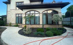 Дом 300м&sup2;, 2-этажный, участок 9 сот.  