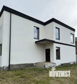 Дом 296м&sup2;, 2-этажный, участок 6 сот.  