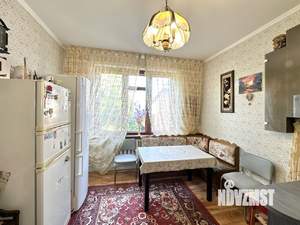 Дом 229м&sup2;, 2-этажный, участок 6 сот.  