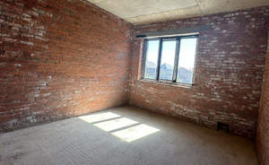 Дом 270м&sup2;, 2-этажный, участок 6 сот.  