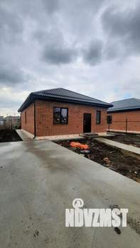 Дом 98м&sup2;, 2-этажный, участок 3 сот.  