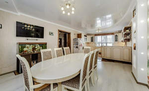 Дом 250м&sup2;, 1-этажный, участок 8 сот.  