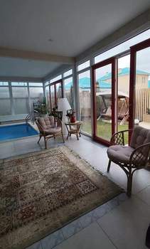 Дом 135м&sup2;, 2-этажный, участок 3 сот.  