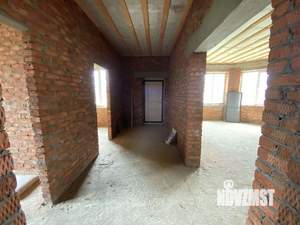 Дом 140м&sup2;, 1-этажный, участок 6 сот.  