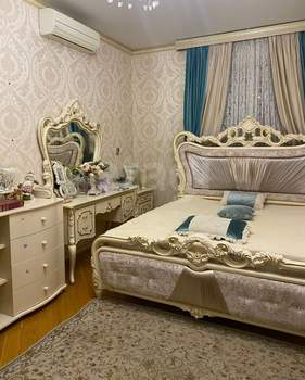 Дом 300м², 2-этажный, участок 20 сот.  