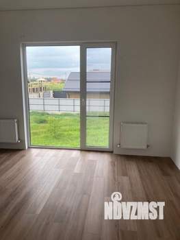 Дом 231м&sup2;, 2-этажный, участок 8 сот.  