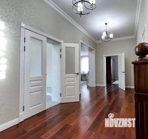 Дом 158м&sup2;, 2-этажный, участок 4 сот.  