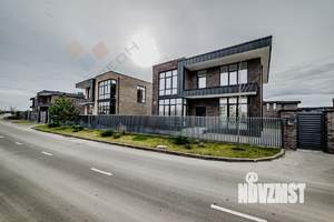 Дом 180м², 2-этажный, участок 15 сот.  