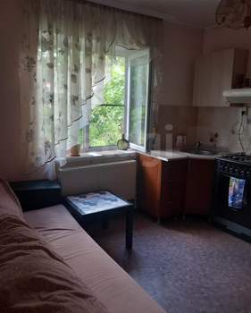 Дом 40м², 2-этажный, участок 4 сот.  