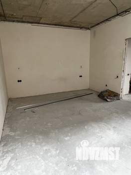 Таунхаус 160м², 3-этажный, участок 1 сот.  