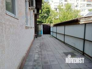 Дом 358м², 2-этажный, участок 9 сот.  