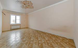 Дом 353м&sup2;, 2-этажный, участок 4 сот.  