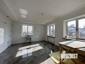 Дом 550м², 2-этажный, участок 11 сот.  