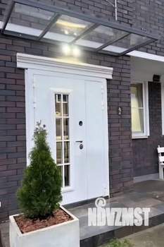 Дом 106м&sup2;, 2-этажный, участок 2 сот.  