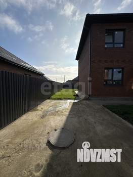 Дом 180м&sup2;, 2-этажный, участок 6 сот.  