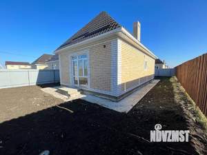 Дом 100м&sup2;, 2-этажный, участок 3 сот.  