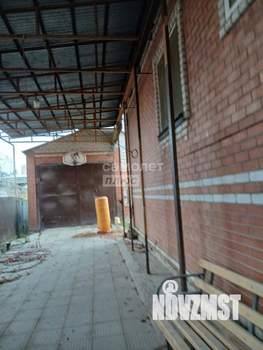 Дом 200м&sup2;, 2-этажный, участок 5 сот.  