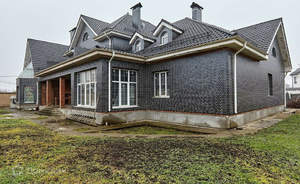 Дом 733м&sup2;, 3-этажный, участок 12 сот.  