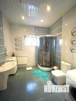 Дом 370м&sup2;, 2-этажный, участок 8 сот.  