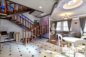 Дом 142м&sup2;, 2-этажный, участок 4 сот.  