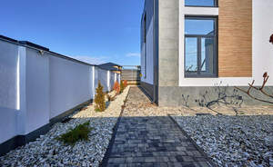 Дом 236м&sup2;, 2-этажный, участок 4 сот.  