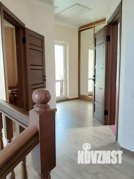 Дом 140м&sup2;, 2-этажный, участок 4 сот.  