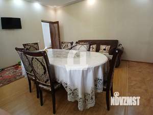Дом 320м², 2-этажный, участок 8 сот.  