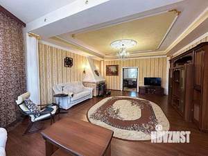 Дом 434м&sup2;, 3-этажный, участок 88 сот.  