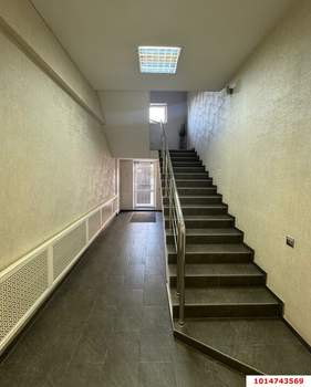 Дом 195м², 2-этажный, участок 3 сот.  