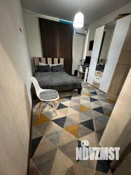 Дом 135м&sup2;, 2-этажный, участок 6 сот.  