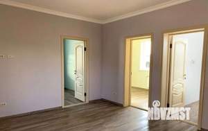 Дом 530м&sup2;, 3-этажный, участок 10 сот.  