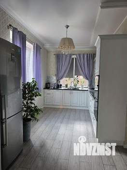 Дом 160м&sup2;, 2-этажный, участок 6 сот.  