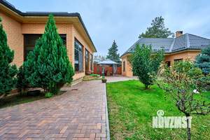 Дом 230м&sup2;, 1-этажный, участок 7 сот.  