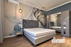 Дом 185м&sup2;, 1-этажный, участок 8 сот.  