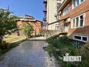 Дом 305м&sup2;, 2-этажный, участок 10 сот.  