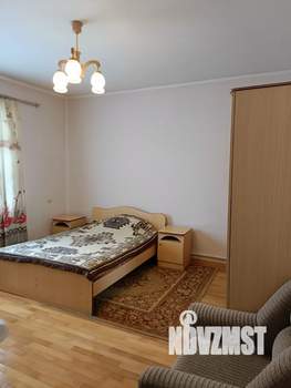 Дом 120м&sup2;, 2-этажный, участок 5 сот.  