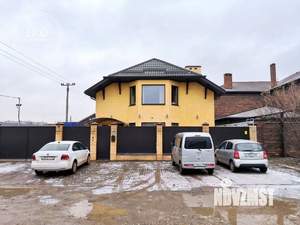 Дом 188м&sup2;, 2-этажный, участок 8 сот.  