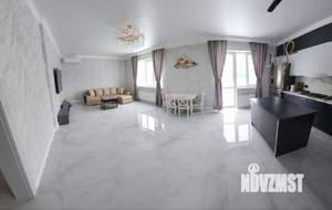 Коттедж 178м², 2-этажный, участок 5 сот.  