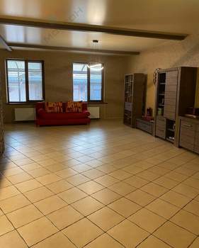 Дом 193м², 1-этажный, участок 8 сот.  