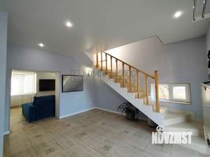 Дом 103м², 2-этажный, участок 3 сот.  