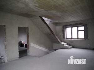 Дом 363м², 3-этажный, участок 7 сот.  